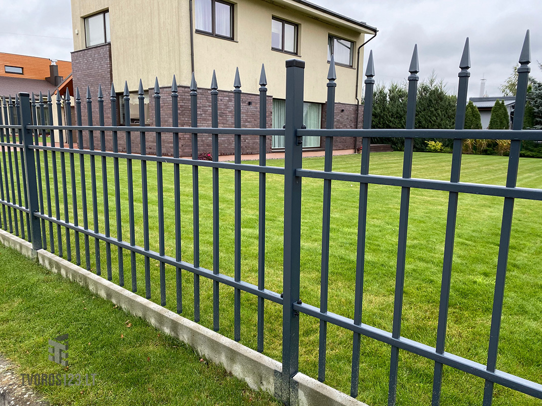 Metalinė tvora Modern 030
