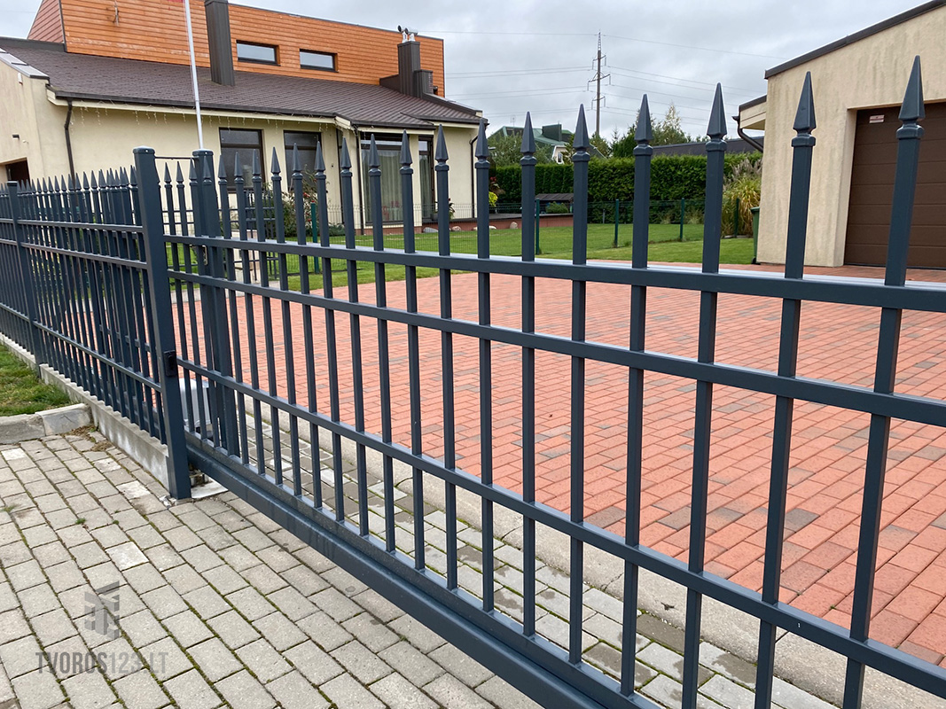 Metalinė tvora Modern 032